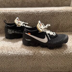 Nike Off-White x Air VaporMax “The Ten” 2017